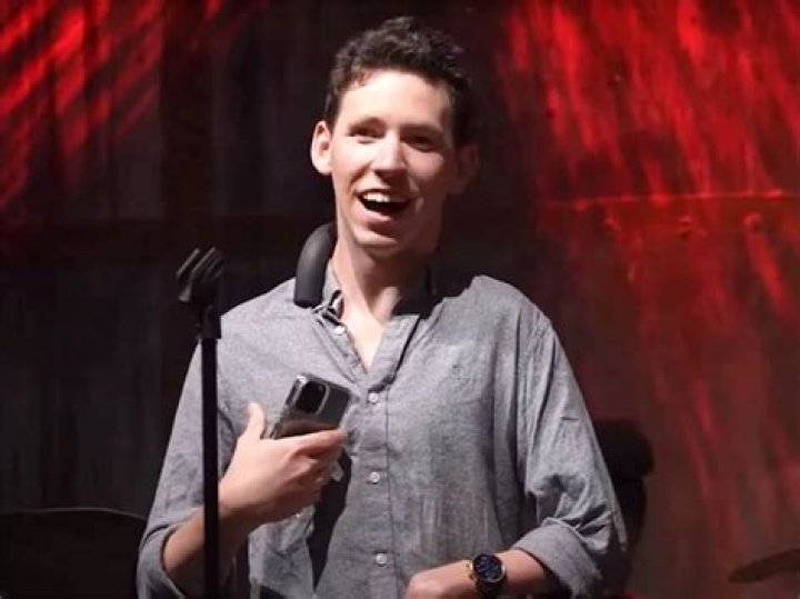 Ahren Belisle Height, Weight, Net Worth, Age, Birthday, Wikipedia, Who, Nationality, Biography