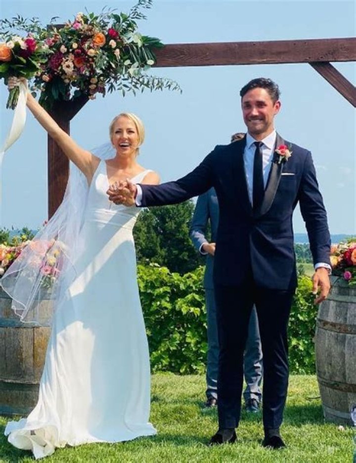 Alec Martinez Wife Emily Brown Cherishes The Wedding Memories