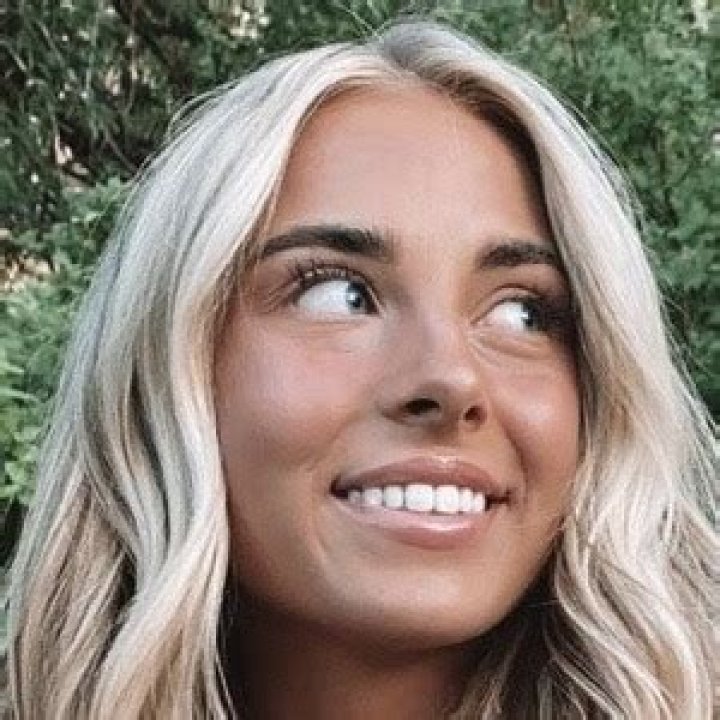 
Alexa Taylor Tyndall Height, Weight, Net Worth, Age, Birthday, Wikipedia, Who, Instagram, Biography 