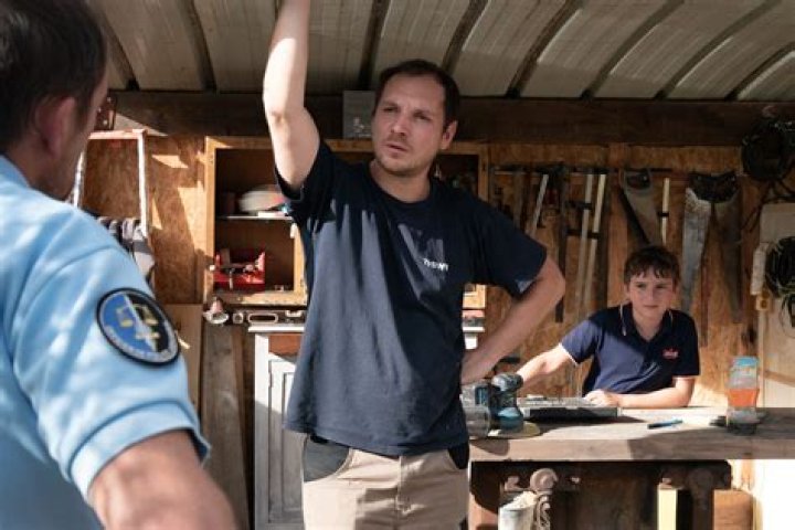 
Alexis Manenti Height, Weight, Net Worth, Age, Birthday, Wikipedia, Who, Nationality, Biography 