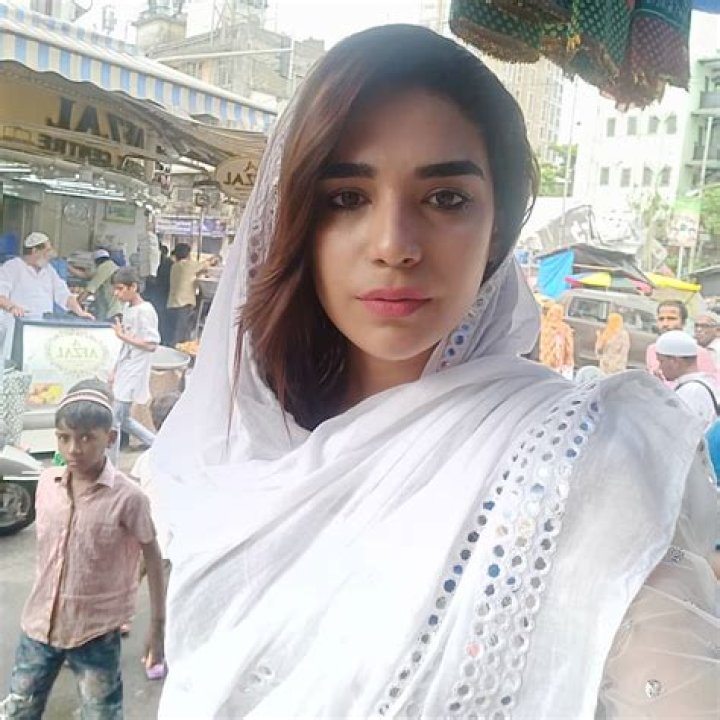 
Anjum Fakih Height, Weight, Net Worth, Age, Birthday, Wikipedia, Who, Nationality, Biography 