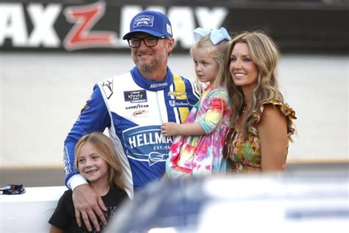 Are Ainsley Earhardt And Dale Earnhardt Related? Family Links Explored
