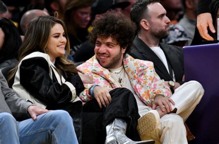 
Are Selena Gomez and Benny Blanco dating? 