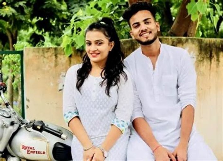 
Ayush Yadav Height, Weight, Net Worth, Age, Birthday, Wikipedia, Who, Nationality, Biography 