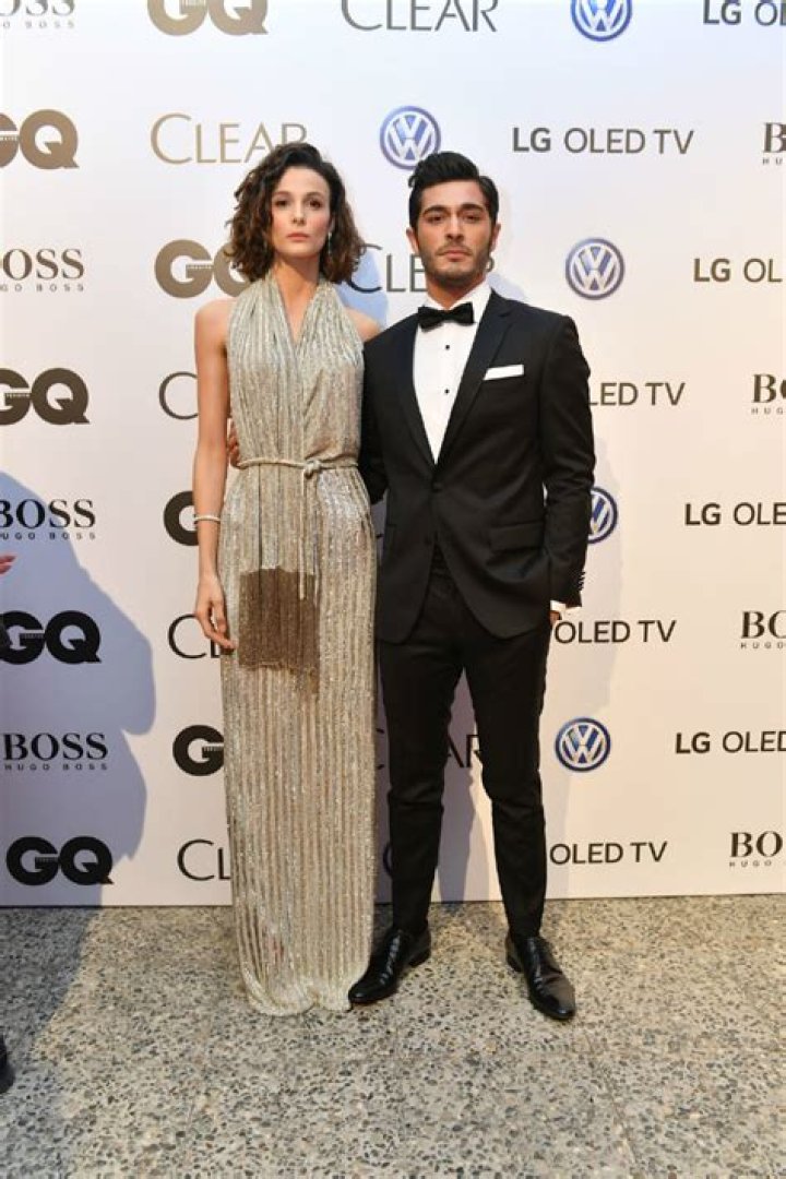 Büşra Develi Height, Weight, Net Worth, Age, Birthday, Wikipedia, Who, Instagram, Biography