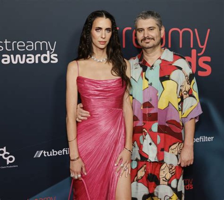 Calvin Klein Height, Weight, Net Worth, Age, Birthday, Wikipedia, Who, Nationality, Biography