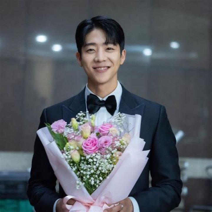 Chae Jong-hyeop Height, Weight, Net Worth, Age, Birthday, Wikipedia, Who, Nationality, Biography