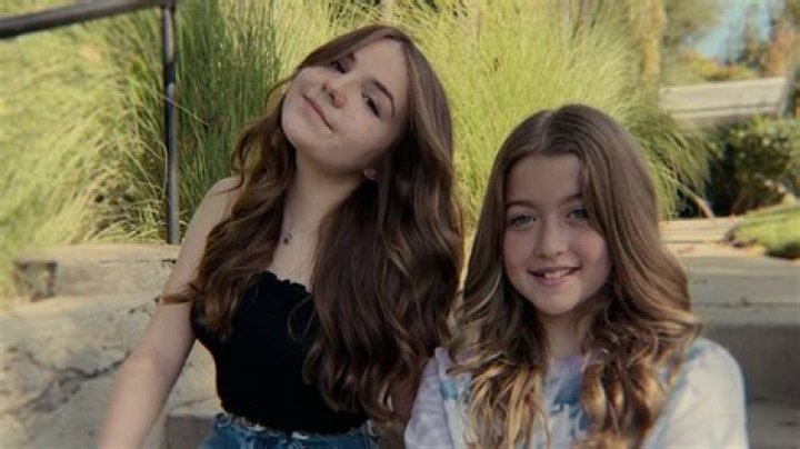 
Claire Rock Smith Height, Weight, Net Worth, Age, Wiki, Who, Instagram, Biography 