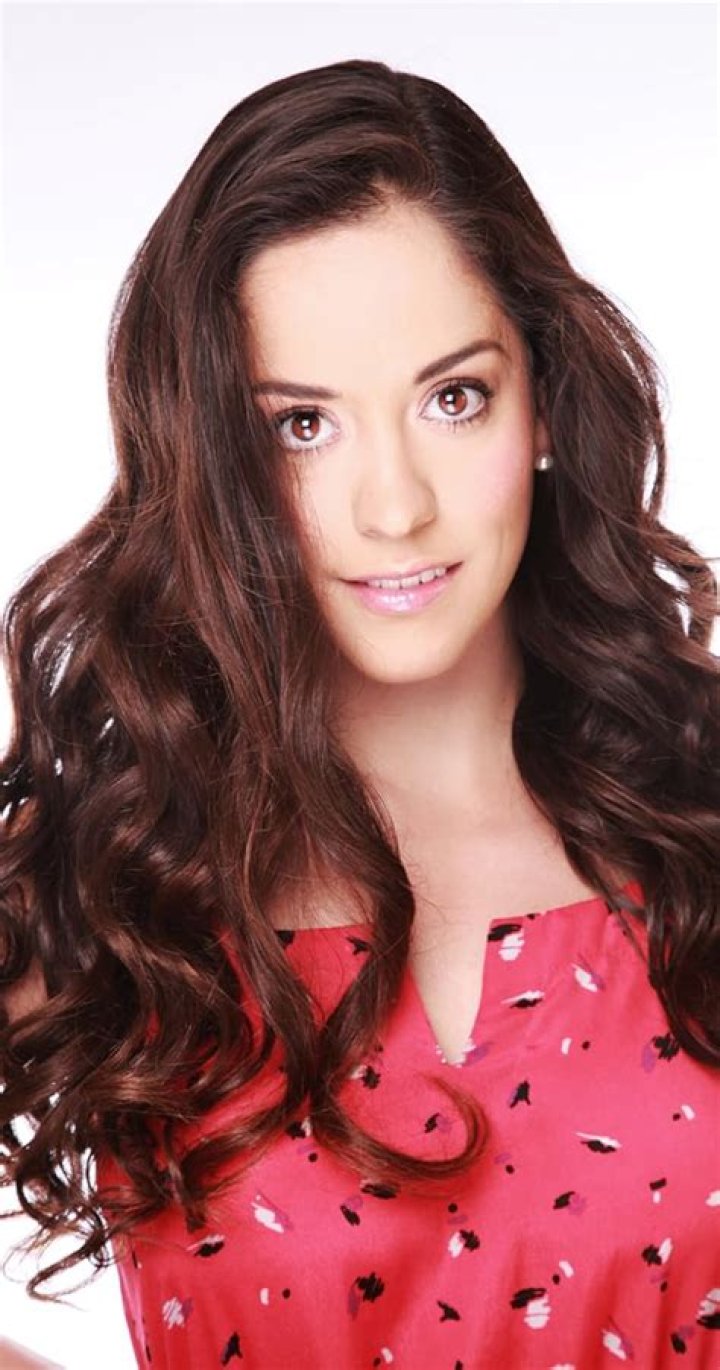 
Claudia Sofia Ruiz Height, Age, Boyfriend, Biography, Wiki, Net Worth 