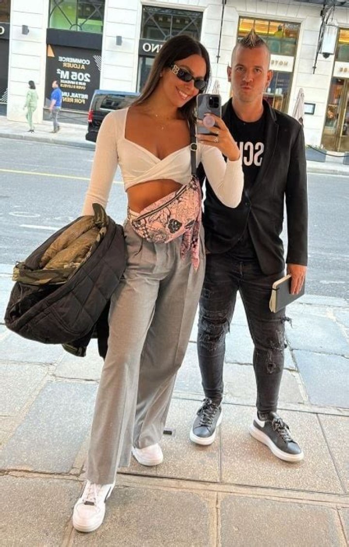 
Cristi Pedroche Height, Weight, Net Worth, Age, Birthday, Wikipedia, Who, Nationality, Biography 