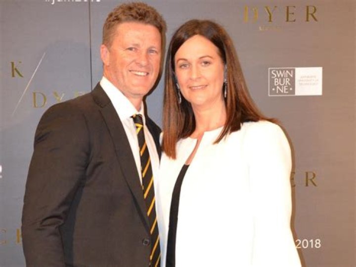 
Damien Hardwick Girlfriend Alexandra Crow, Age Gap And Dating Timeline 