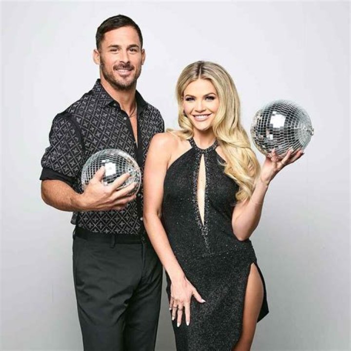 Danny Amendola Height, Weight, Net Worth, Age, Birthday, Wikipedia, Who, Nationality, Biography