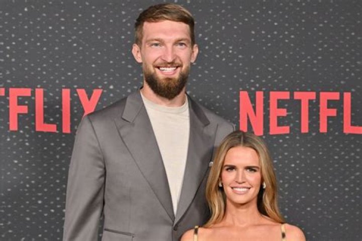 
Domantas Sabonis Wife Shashana Rosen And Net Worth 2022 