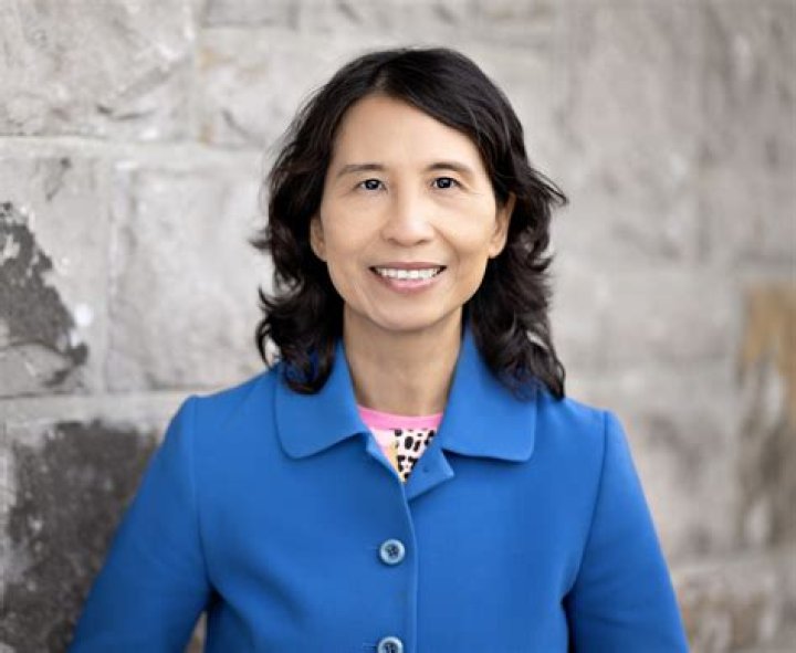 
Dr. Theresa Tam Height, Weight, Net Worth, Age, Birthday, Wikipedia, Who, Instagram, Biography 