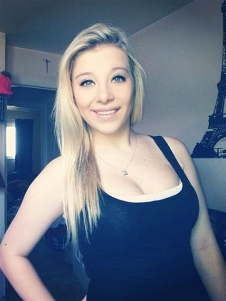 
Ebhoni Height, Age, Who, Boyfriend, Biography, Wiki, Net Worth 