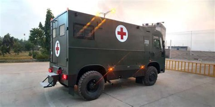 
Explosion targets military ambulance in Yemen, 5 killed 