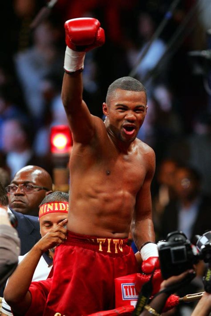 
Felix Trinidad Height, Weight, Net Worth, Age, Birthday, Wikipedia, Who, Nationality, Biography 