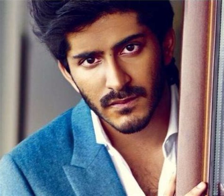 Harshvardhan Kapoor Height, Weight, Net Worth, Age, Birthday, Wikipedia, Who, Instagram, Biography