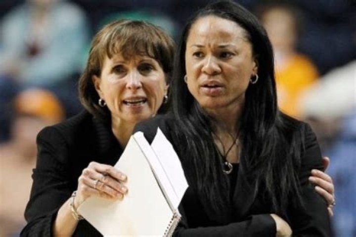 How Old Is Lisa Boyer? Dawn Staley Wife Or Partner – Are They Married?