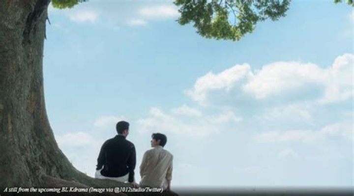 
Individual Circumstances releases new poster featuring Han Jung-wan and Kang Jun-kyu 