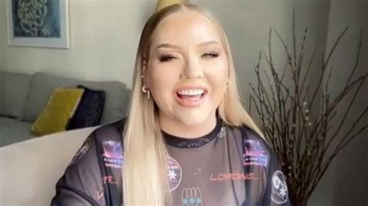 
Inside NikkieTutorials And Dylan Drossaers’ Wedding 