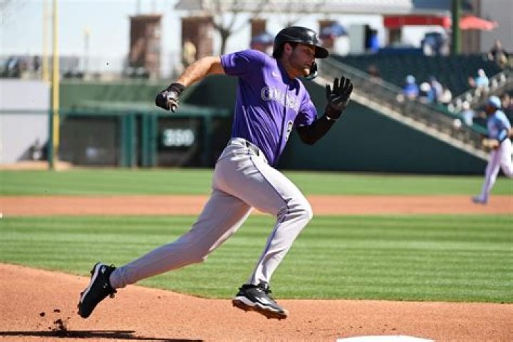 Is Eric Karros Still Married To Trish Maly? Wife And Kids 2022 – Net Worth Revealed