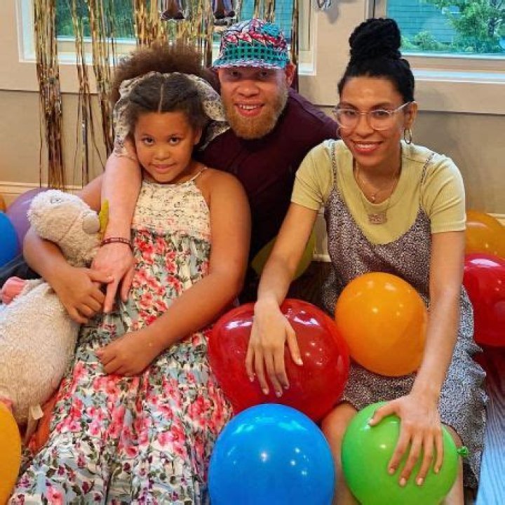 
Is Krondon Married to Wife? Or Dating Girlfriend? Kids: Heaven, Ella Jones 