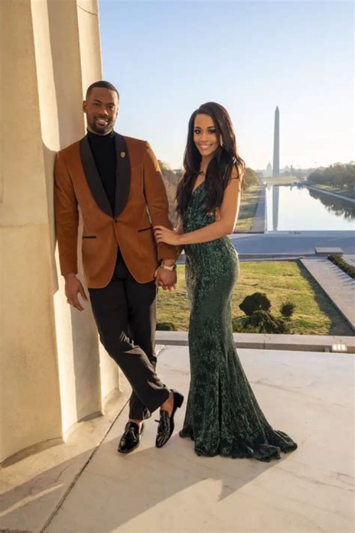 Is Lawrence Jones Married? Know Lawrence Jones Net Worth, Age, Height, Girlfriend, and Career