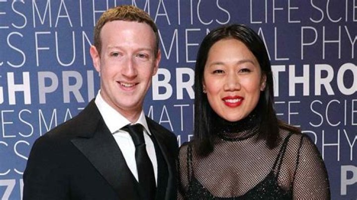 
Is Randi Zuckerberg Married? Her Bio, Age, Husband and Net worth 