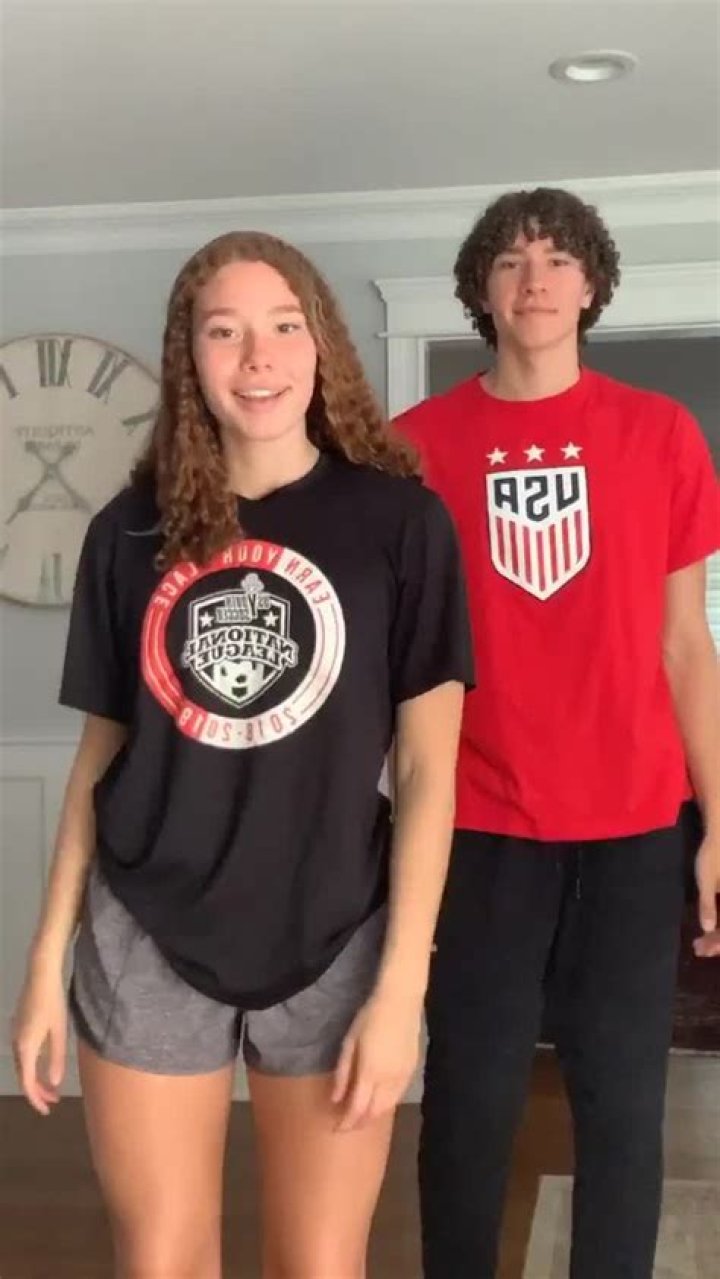 
Jada Gomillion Height, Age, Boyfriend, Biography, Wiki, Net Worth 