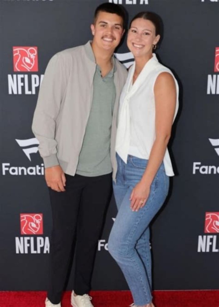 Jael Elizabeth Steinmeyer Height, Weight, Net Worth, Age, Birthday, Wikipedia, Who, Instagram, Biography