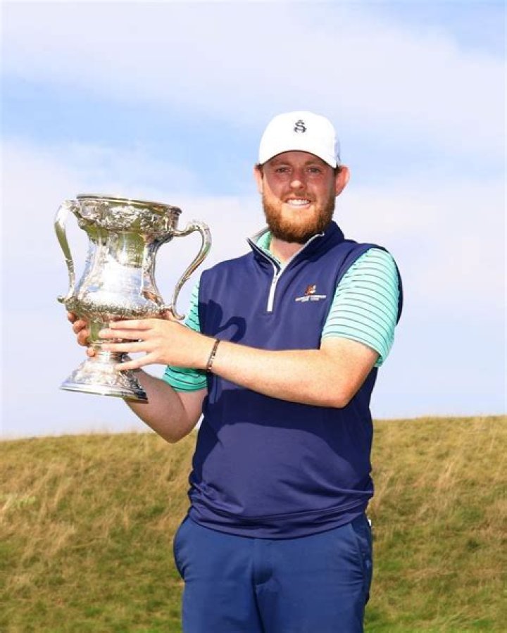 
James McClean Height, Weight, Net Worth, Age, Birthday, Wikipedia, Who, Nationality, Biography 