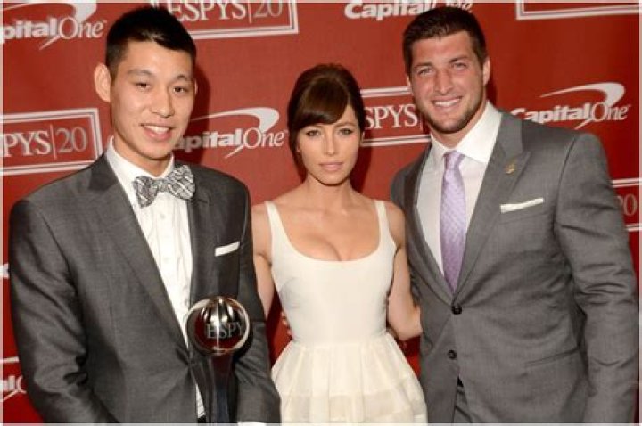 
Jeremy Lin Biography: Is he married? Find out his wife, dating, parents, now 