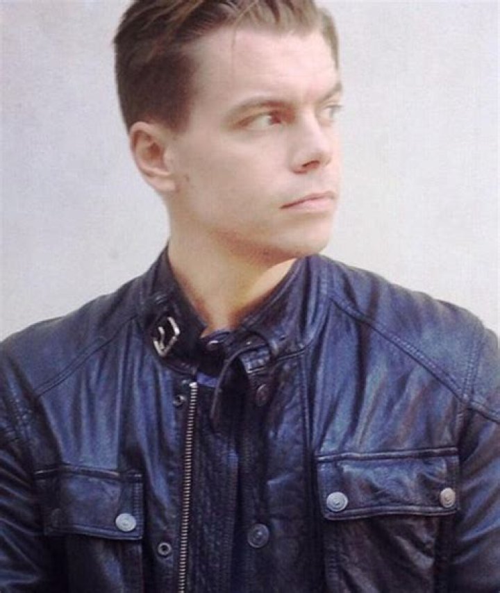 
John Adam Hardman Height, Weight, Net Worth, Age, Birthday, Wikipedia, Who, Nationality, Biography 