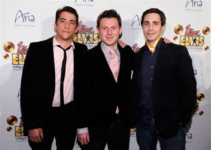 Jonathan Togo Height, Weight, Net Worth, Age, Birthday, Wikipedia, Who, Nationality, Biography