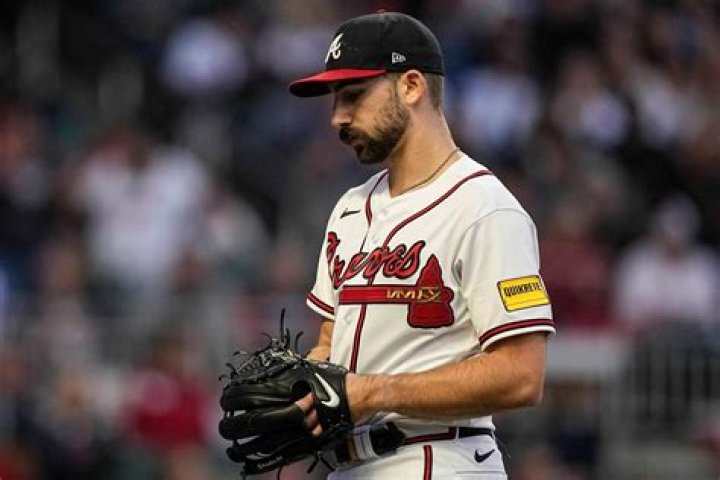 Jose Altuve’s Height and 7 Other Facts About The Baseball Player