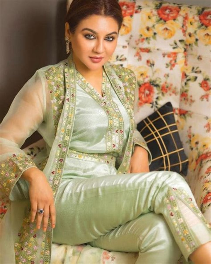 Joya Ahsan Height, Weight, Net Worth, Age, Birthday, Wikipedia, Who, Instagram, Biography