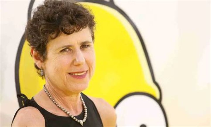 Julie Kavner Height, Weight, Net Worth, Age, Birthday, Wikipedia, Who, Nationality, Biography