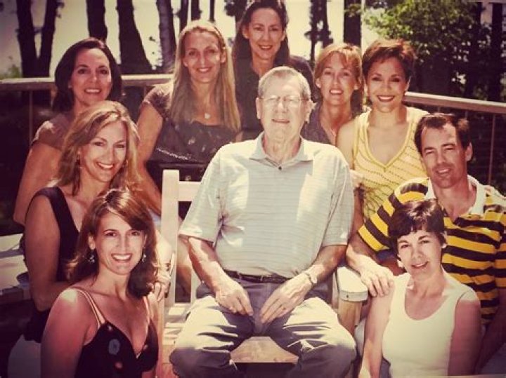 Kari Lake Religion: Christian Or Jewish? Family Background Explored