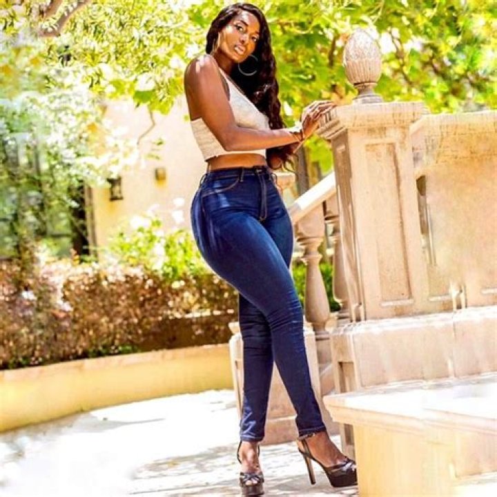 Lisa Yaro Height, Weight, Net Worth, Age, Birthday, Wikipedia, Who, Nationality, Biography