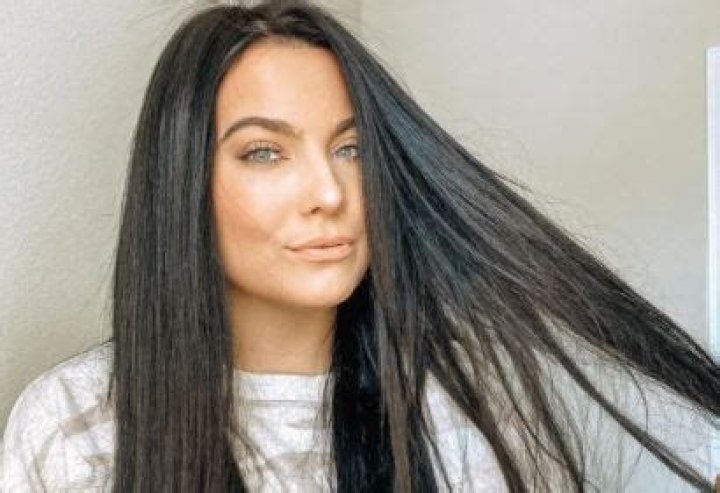 
Logan Hudak Height, Weight, Net Worth, Age, Birthday, Wikipedia, Who, Nationality, Biography 