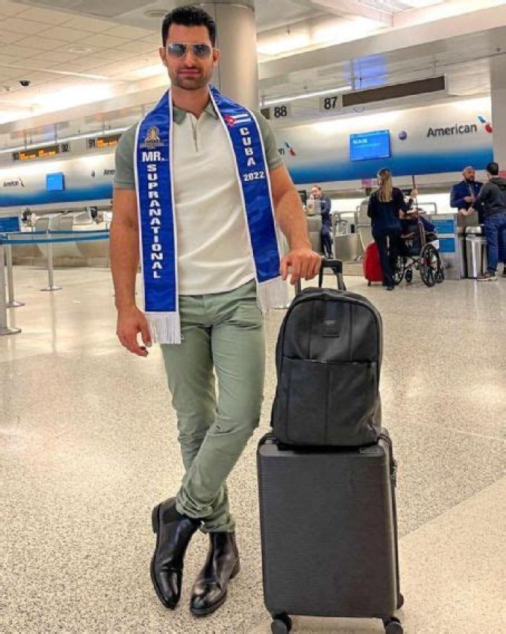 
Luis Daniel Galvez Height, Weight, Net Worth, Age, Birthday, Wikipedia, Who, Nationality, Biography 