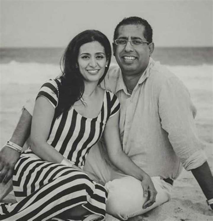 Manjit Minhas Husband Harvey Shergill Runs His Own Building Company In Canada For 17 Years