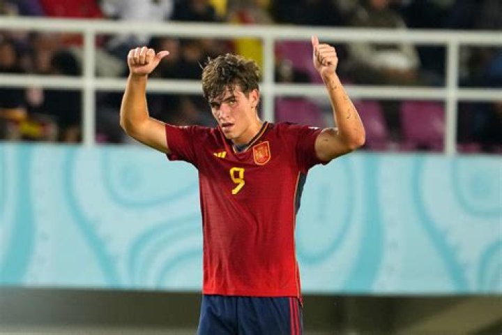 Marc Guiu Height, Weight, Net Worth, Age, Birthday, Wikipedia, Who, Instagram, Biography