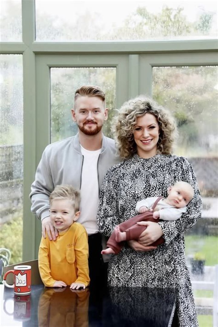 
Meet Mikey North Wife Rachael Isherwood: Is He Leaving Corrie 2022? 