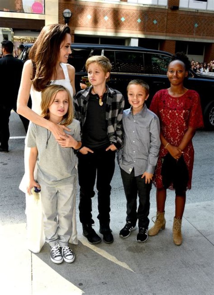 
Meet Shiloh Jolie-Pitt’s Siblings 
