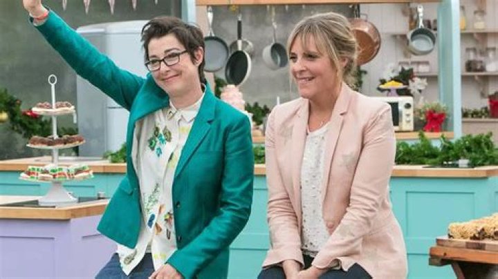 
Mel Giedroyc And Her Sister Coky Giedroyc Share The Same Interest Of Entertainment Industry 