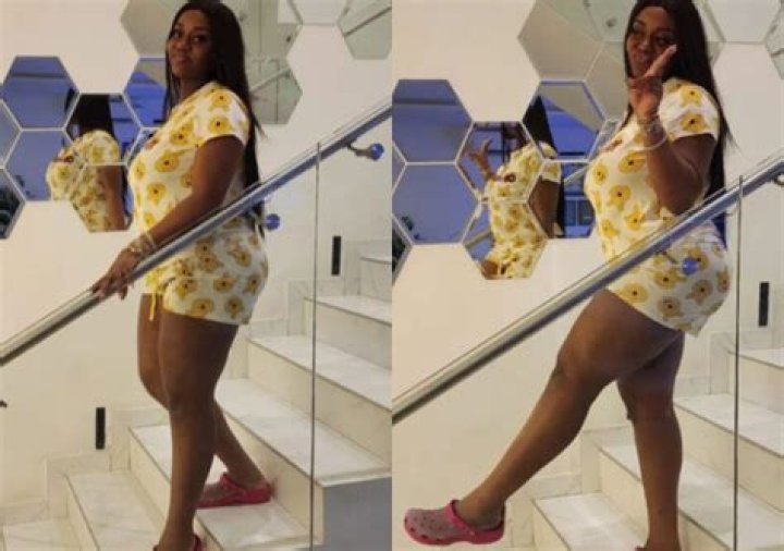
Mixed Reactions Trail Reports Of Davido And Chioma Allegedly Expecting Second Child 