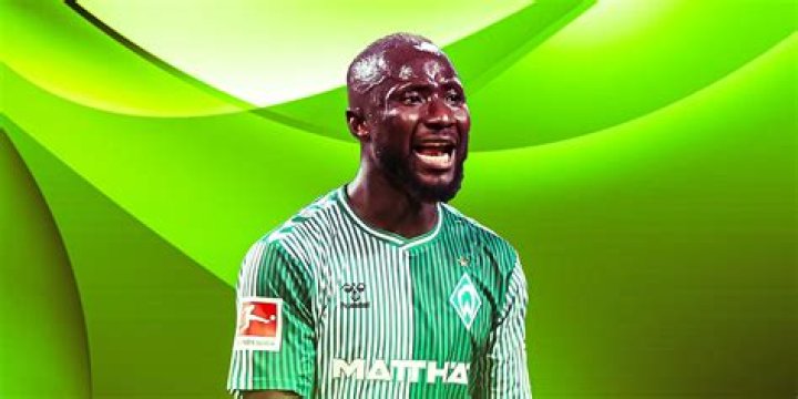 
Naby Keita: Guinea manager explains international call-up of injured Liverpool midfielder 