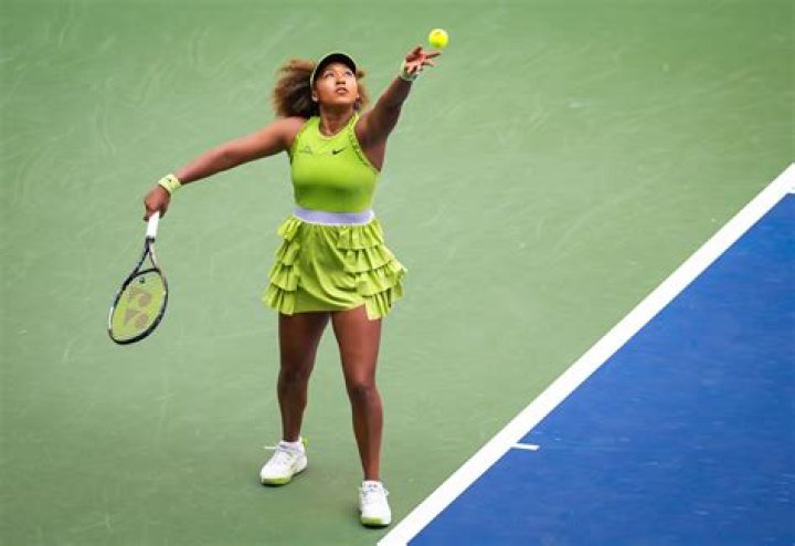 
Naomi Osaka’s Net Worth: How Rich Is Japanese Tennis Star? 